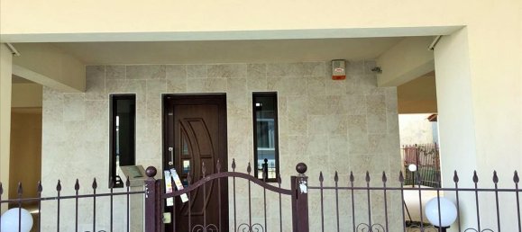 3 bedrooms Apartment in Evosmos, Greece No. 4652 7