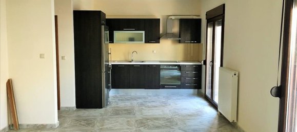 3 bedrooms Apartment in Evosmos, Greece No. 4652 3