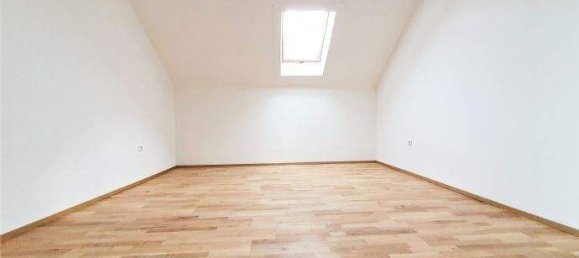 Edificio de 10 habitaciónes en Remscheid, Germany No. 241404 34