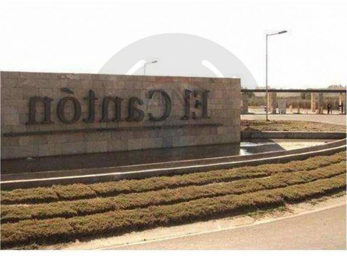 Земельный участок в Эскобар, Аргентина № 115575