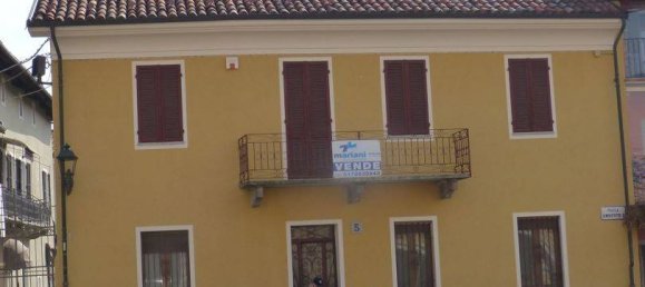 4 bedrooms Apartment in Cuneo, Italy No. 92572 3