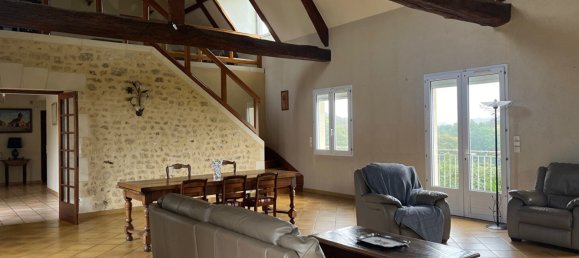 5 bedrooms House in Luigny, France No. 221431 3