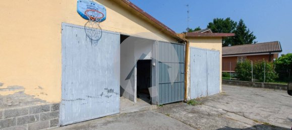 1 chambre Appartement à Reggio Emilia, Italy No. 265558 11