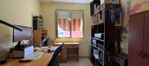 Apartamento de 3 dormitorios en Cornellà de Llobregat, Spain No. 144411 15