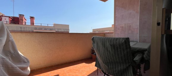 Apartamento de 3 dormitorios en Cornellà de Llobregat, Spain No. 144411 29