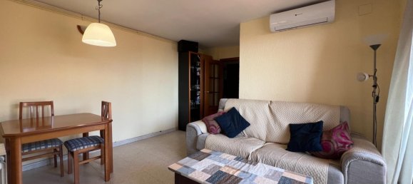 Apartamento de 3 dormitorios en Cornellà de Llobregat, Spain No. 144411 12