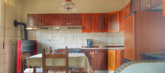 2 Schlafzimmer Wohnung in Abbadia San Salvatore, Italy, Nr. 306637 2