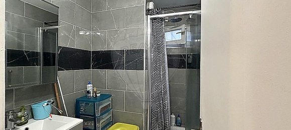 Apartamento de 2 dormitorios en Colombes, France No. 170018 9