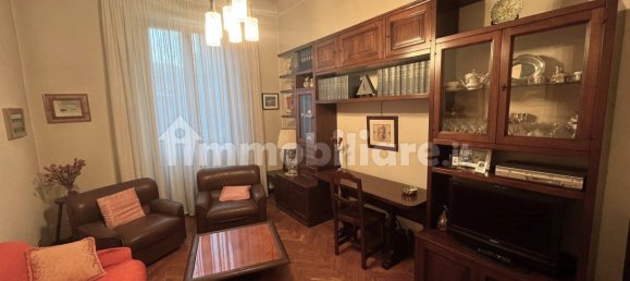 Apartamento de 2 dormitorios en Milan, Italy No. 256445 2