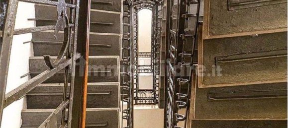 Apartamento de 2 dormitorios en Milan, Italy No. 256445 20