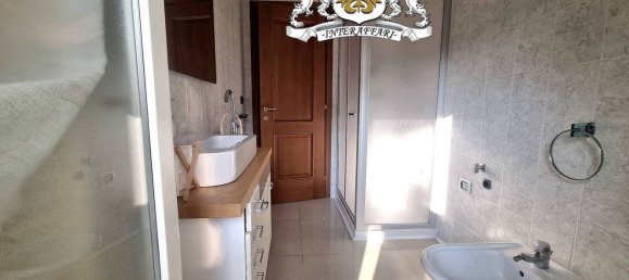 Apartamento de 4 divisões em Cuneo, Italy N.º 257957 19