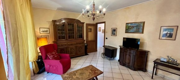 Apartamento de 4 divisões em Cuneo, Italy N.º 257957 2