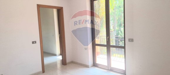 Apartamento T4 em Tremestieri Etneo, Italy N.º 372781 16