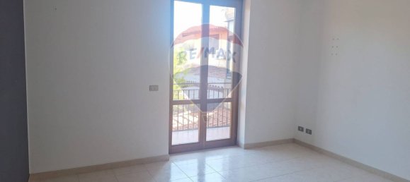 Apartamento T4 em Tremestieri Etneo, Italy N.º 372781 5