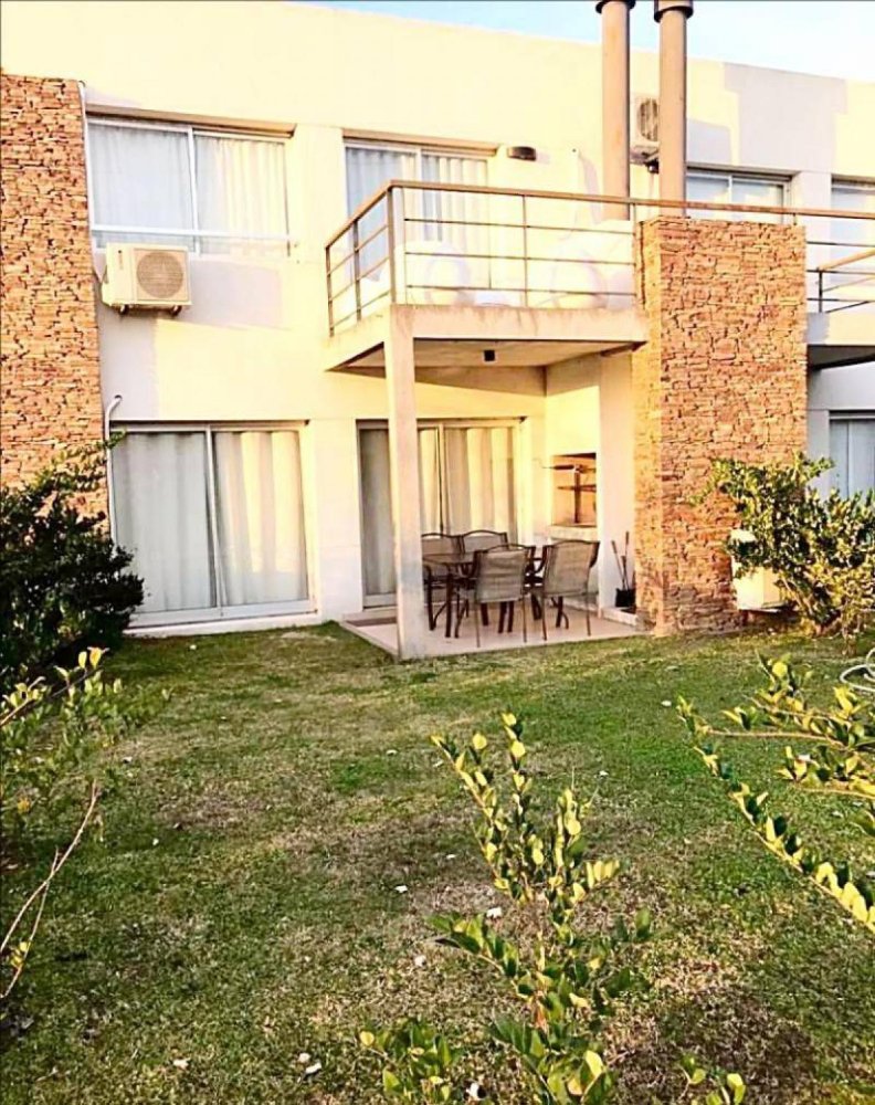 3 Schlafzimmer Wohnung in Tigre, Argentina, Nr. 53132