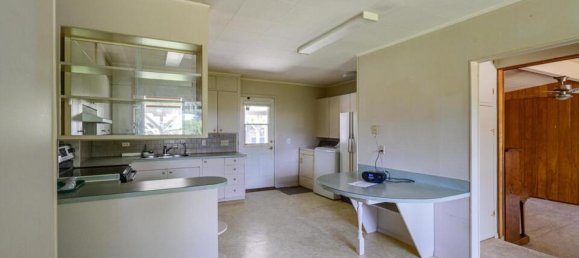 3 bedrooms House in British Columbia, Canada No. 1127 9