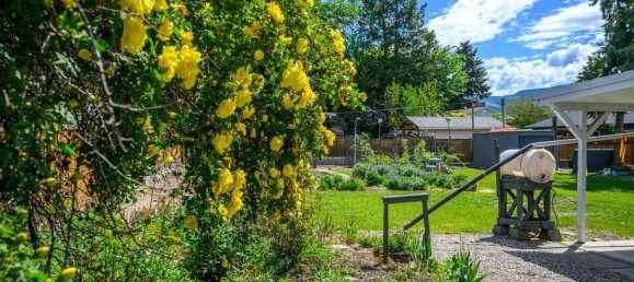 3 bedrooms House in British Columbia, Canada No. 1127 6