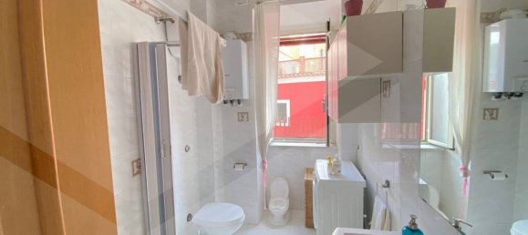 Apartamento de 3 habitaciónes en Pozzuoli, Italy No. 24760 7