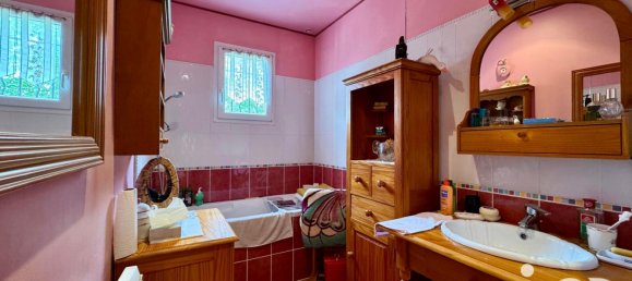 4 bedrooms House in Ervauville, France No. 289798 17