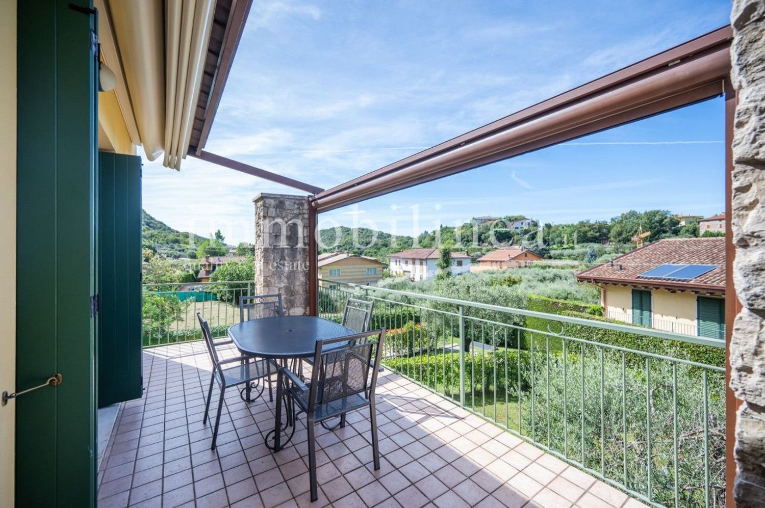 3 bedrooms Apartment in Torri del Benaco, Italy No. 331447