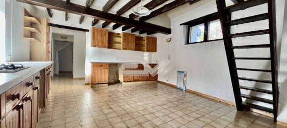 Дом с 6 спальнями в Мюизон, Франция № 72340 8