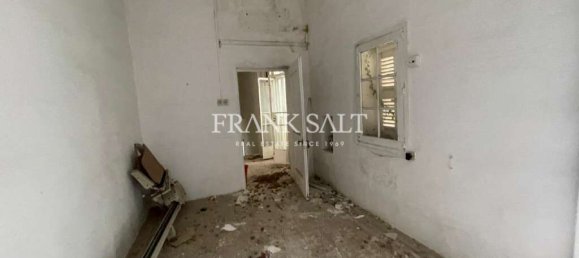 Таунхаус с 3 спальнями в Аттард, Мальта № 238 32