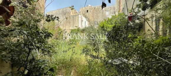 Таунхаус с 3 спальнями в Аттард, Мальта № 238 52