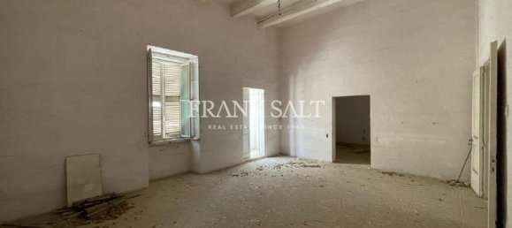 Таунхаус с 3 спальнями в Аттард, Мальта № 238 31