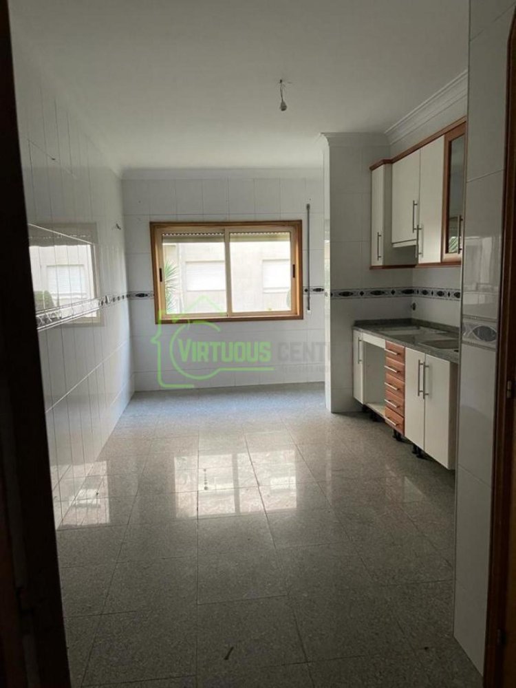 2 chambres Appartement à Vila Nova de Gaia, Portugal No. 6410