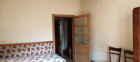 3 rooms Apartment in Pont Saint Martin, Italy No. 41986 12