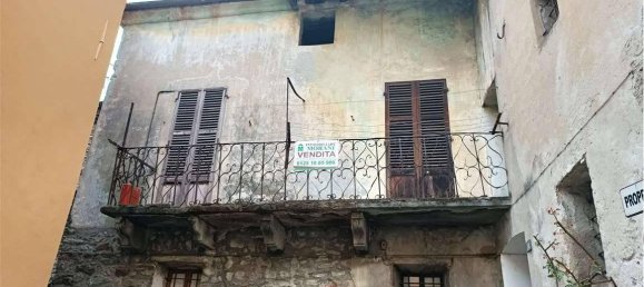 3 rooms Apartment in Pont Saint Martin, Italy No. 41986 2