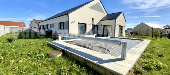 Casa de 6 dormitorios en Meung-sur-Loire, France No. 69408 19