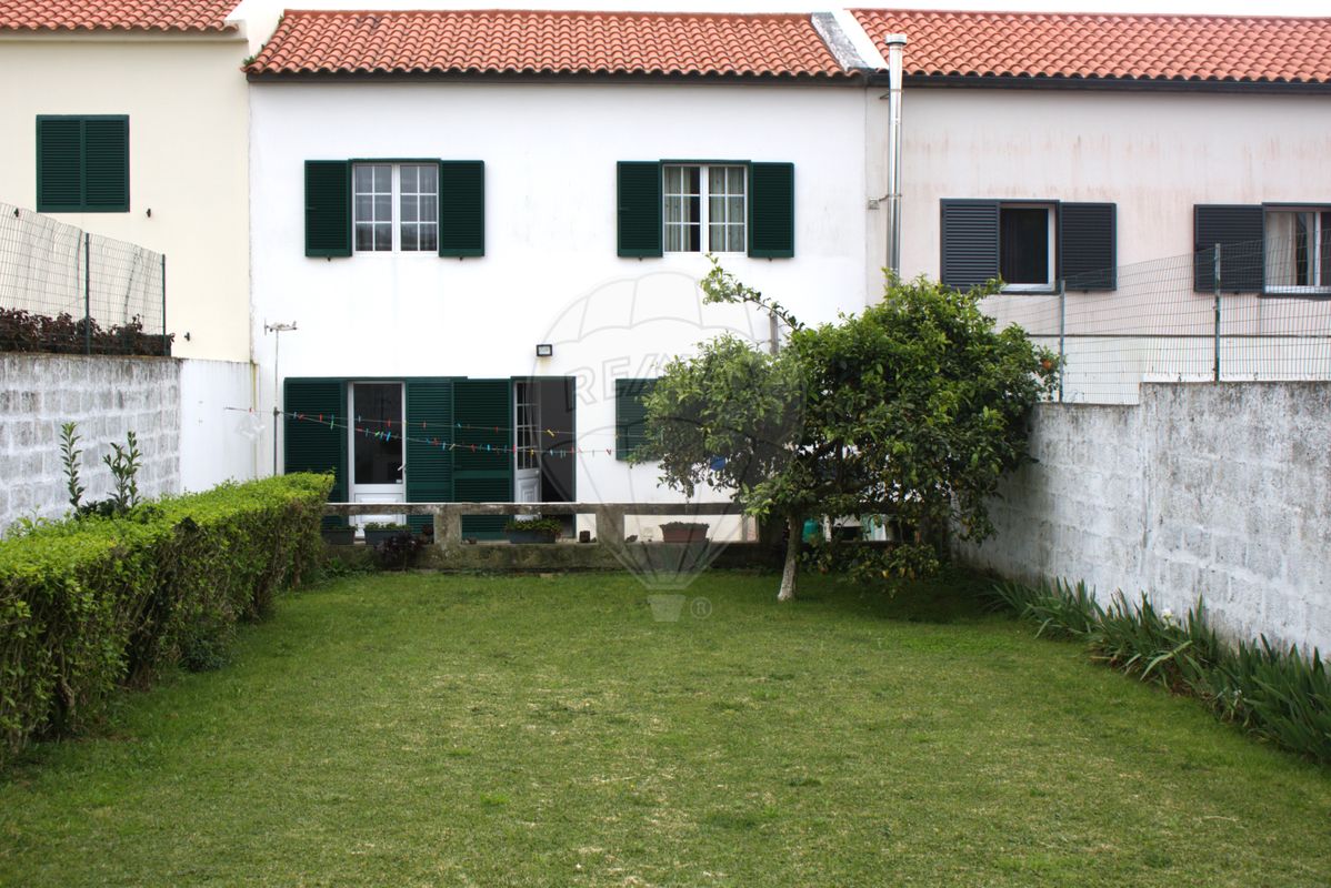 3 Schlafzimmer Haus in Ponta Delgada, Portugal, Nr. 33702