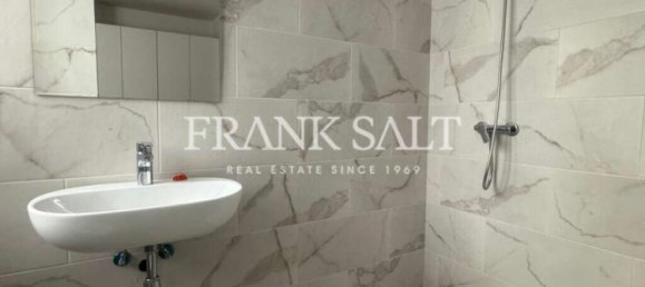 3 bedrooms Apartment in Nadur, Malta No. 6040 5