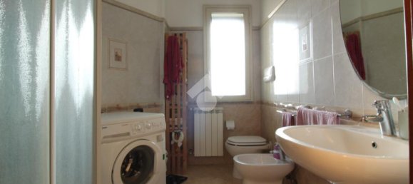 2 chambres Appartement à Reggio Calabria, Italy No. 297369 11
