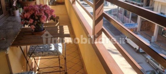 2 Schlafzimmer Penthouse in Avezzano, Italy, Nr. 39746 7