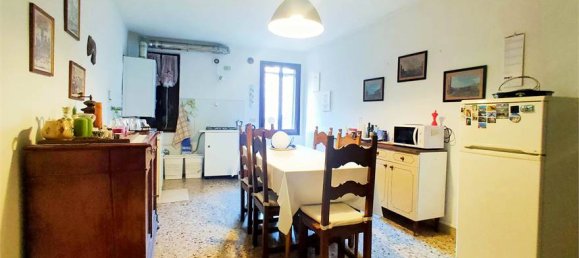 4 bedrooms Apartment in Venice, Italy No. 61548 15