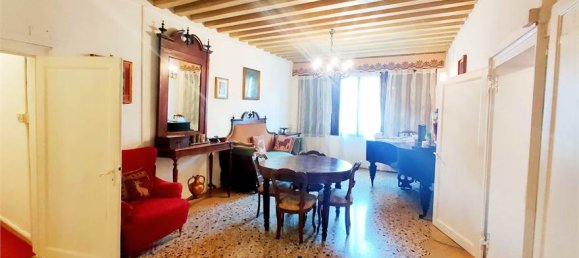4 bedrooms Apartment in Venice, Italy No. 61548 35