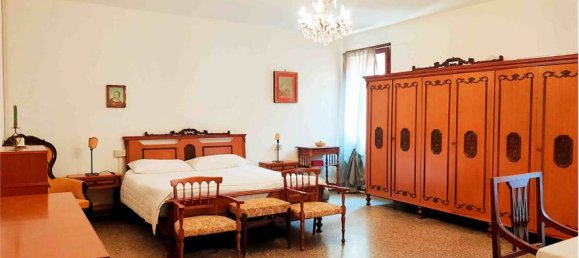 4 bedrooms Apartment in Venice, Italy No. 61548 26