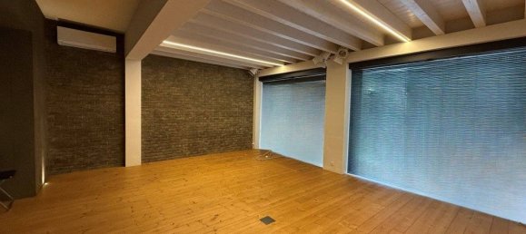 5غرفة عقار تجاري في Vicenza, Italy رقم 201637 3