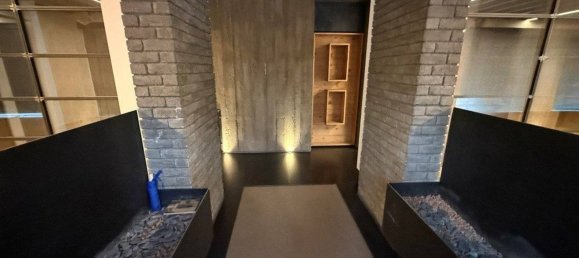 5غرفة عقار تجاري في Vicenza, Italy رقم 201637 32