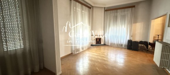 Квартира с 6 спальнями в Прато, Италия № 333061 3