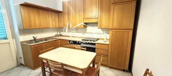 Квартира с 6 спальнями в Прато, Италия № 333061 15