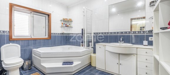 3 bedrooms House in Felgueiras, Portugal No. 144337 25