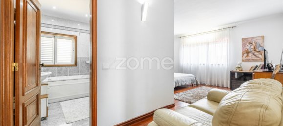 3 bedrooms House in Felgueiras, Portugal No. 144337 2