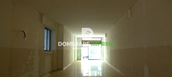 Коммерческая недвижимость 403м² в Лечче, Италия № 144708 20