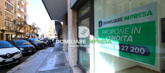 Коммерческая недвижимость 403м² в Лечче, Италия № 144708 7