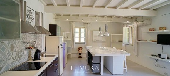 5 bedrooms House in Lucca, Italy No. 119218 15