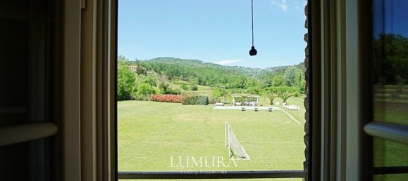 5 bedrooms House in Lucca, Italy No. 119218 23