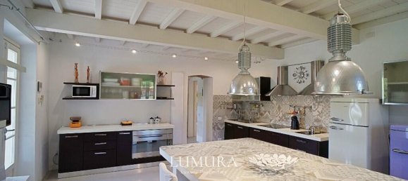 5 bedrooms House in Lucca, Italy No. 119218 17